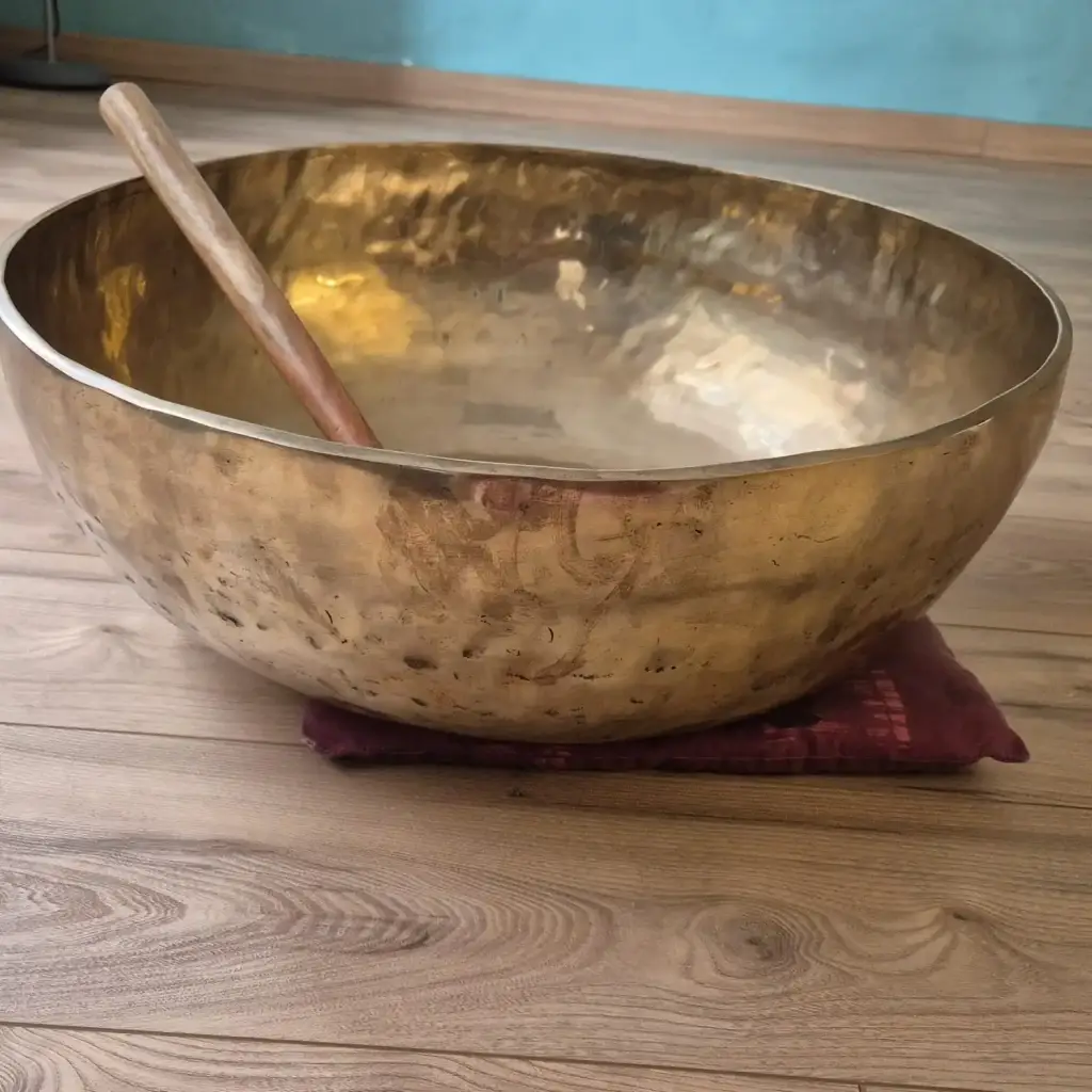 Bol tibétain, 12,7 kg, diamètre 67 cm, C3